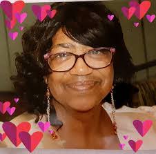 Nadine Goodman's Instagram, Twitter & Facebook