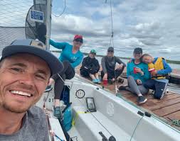 B fleet watching A fleet