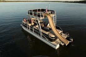 Bringing your pontoon boat back into the trailer in the water can be a challenging process. Double Decker Pontoon Boat W Waterslide Pontoon Boat Boat Pontoon