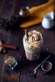 Pumpkin Spice Latte Cafe Au Lait Au Sirop De Potiron Epice Et Chantilly Chefnini Recette Epices Citrouille Cafe Au Lait Potiron