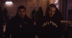It is based on the story of the 3 little pigs and big bad wolf. Kontra K Feat Baci Big Bad Wolf 16bars