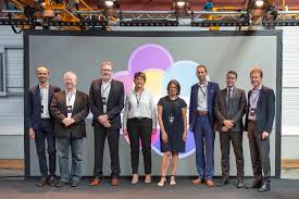 Le Centre De Logistique Mercedes Benz France D Etoile Sur Rhone Fete Ses 35 Ans