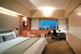 Mandarin Orchard Singapore Is An Incredible 4 Star Luxury Hotel Situated In The Bustling Area Of Orchard Road Hotel Furniture Bedroom Design Hotel