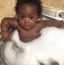 Bathe your baby in a warm room. Should We Bathe Babies In The Kitchen Sink