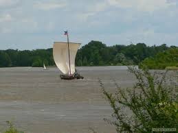 Vers Le Large Enfin C Est Plutot Une Fa Cce Photos Loire Voyage