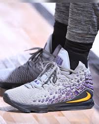 Attack the rack and dismantle your opponents with supreme strength and confidence in men's lebron shoes. What Pros Wear Nightly Pro Notables Lebron Giannis With Mvp Performances August 22 2020 What Pros Wear