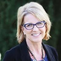 Debbie Massie's Instagram, Twitter & Facebook