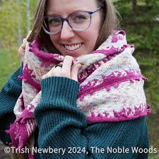 Ravelry: Holly Cat Shawl pattern by Trish Newbery