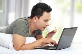 Come Conquistare Una Ragazza In Chat Con Le 3 S Vincenti Stupire Sorridere Stimolare