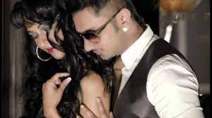Yo Yo Honey Singh Hair Style Blue Eyes Crazy Youtube