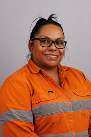 WOMEN MAKE MRM STRONGER » Territory Q