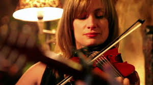 Laura Cortese invites: Begoña Riobó & Hannah Read