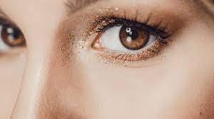 Wer harte linien setzt, verkleinert das auge optisch. Augen Schminken Schminktipps Furs Augen Make Up