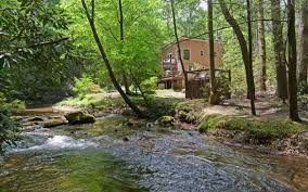 We have a great selection of cabins for rent and all cabins are pet friendly. Creeksong In Blue Ridge North Ga Cabin Rental Blue Ridge Cabin Rentals Georgia Cabins Georgia Cabin Rentals