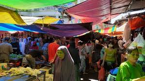 Ayam kampung memiliki kandungan gizi yang lebih tinggi daripada mandung negeri. Jelang Idulfitri Harga Ayam Kampung 100 Ribu Paling Murah Fajar