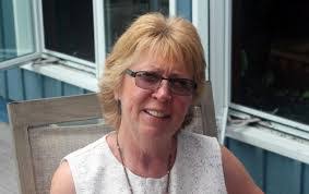 Linda Patchett's Instagram, Twitter & Facebook