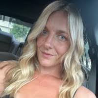 Katelyn Ellsworth's Instagram, Twitter & Facebook