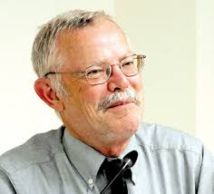 McCormick Loop Road crash kills woman