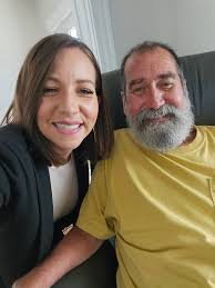 Join me for a live Sunday weather update! Im talking rain, thunder and the  strong afternoon winds.