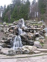 Amplasata la o altitudine de 1.100 m Despre Stana De Vale Romania Prezentare Imagini Informatii Turistice Si Detalii Despre Statiunea Stana De Vale