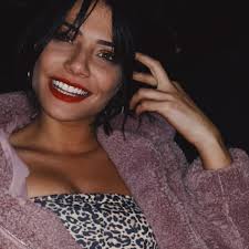Participou em 'rainha das flores', 'amor maior' e mais recentemente em 'vidas opostas'. Carolina Carvalho Santos Idade