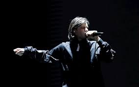 Face à lui, louane, le marseillais soprano ou encore le duo toulousain bigflo & oli concourent dans. Chanson D Anniversaire Rap Lovely Victoires De La Musique Razzia Pour Orelsan Et Chanson D Anniversaire Rap Lovely Victoire Musique Rap Rap Rap Style