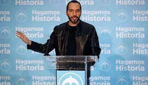 عاصمة الدولة هي سان سلفادور وهي أكبر مدنها، أما سانتا آنا وسان ميغيل فهي أيضًا مراكز مهمة ثقافيًا وتجاريًا في البلاد وفي أمريكا الوسطى. Ù…Ù† Ù‡Ùˆ Ø§Ù„Ø¹Ø±Ø¨ÙŠ Ø±Ø¦ÙŠØ³ Ø³Ù„ÙØ§Ø¯ÙˆØ± Ø§Ù„Ø¬Ø¯ÙŠØ¯ Ù‚Ù†Ø§Ø© Ø§Ù„Ø¹Ø§Ù„Ù… Ø§Ù„Ø§Ø®Ø¨Ø§Ø±ÙŠØ©