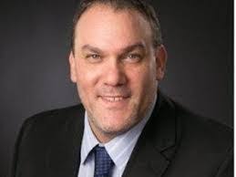 Warren Bouchard's Instagram, Twitter & Facebook