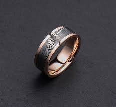 Stainless Damascus Steel And Rose Gold Mens Wedding Band Etsy Rose Gold Mens Wedding Band Mens Gold Wedding Band Rings For Men