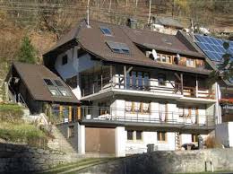 Wohnung küche bad balkon 580€km +200€nk 2km kaution ab juni 2021 in elzach . Pin Auf Immobilienangebote