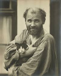 Moriz Nahr Gustav Klimt In Smock With Cat 1911 C Leopold Private Collection Klimt Art Klimt Gustav Klimt