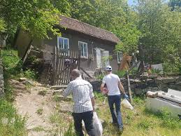 Directia vintului:nord est starea vintului:vint usor viteza vintului:2.8 m/s umeditatea aerului:92% presiune atmosferica:757 mm. Dar Din Dar In Vremea Covid Ului Ne Au Intampinat Plangand Resita Ro