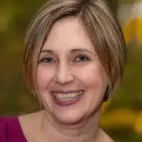 Jennifer Poisson's Instagram, Twitter & Facebook