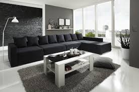 Wir nennen die wichtigsten einrichtungstipps für ein stimmungsvolles wohnzimmer. Wohnzimmer Einrichten Mit Schwarzer Couch Small Living Rooms Living Room Remodel Interior Decorating Living Room