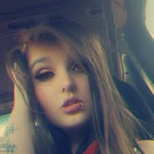 Kyra Ferrell (@kyra_ferrell)