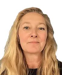 Meet the team of wellness experts, from physiotherapists, dietitians,  massage therapists, personal trainers, yoga & pilates instructors and more!