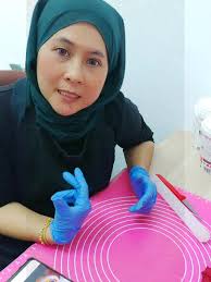 Sirup gula diaduk hingga gula larut. Eila Bakes Deco Fondant