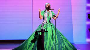 They are set to sing their duet rain on me. Lady Gaga Was The Queen Of Masks At The Mtv Vmas 2020 Teen Vogue