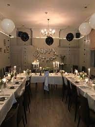 From luxurious beach parties to extravagant celebrations with worldwide famous singers and guests. Classic Birthday Party Birthday Dinner Party 80th Birthday Party Dinner Party Decorations