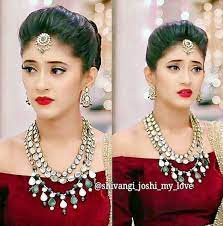 We welcome you to another beautiful article in which we are going to share with you some of the amazing dpz which you can easily set on the profile of your whatsapp, facebook and instagram. Kartik Naira Pics Glamorous Wedding Makeup Girl Photography Poses Cute Girl Face