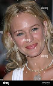 2004 sharon hi-res stock photography and images