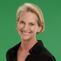 Carrie Loder's Instagram, Twitter & Facebook