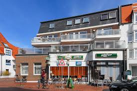 The maximum number of extra beds and cots allowed is dependent on the room you choose. Impressum Haus Drei Jahreszeiten Auf Der Nordseeinsel Norderney