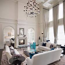 Double Height Living Room With Traditional Moldings And Glass Chandelier Thiết Kế Nha