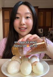 Replying to @𝓚𝓲𝓴𝓲 6 eggs, 6 ways was an EGGcelent idea #eggflight...