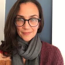 Kelly Mulligan's Instagram, Twitter & Facebook