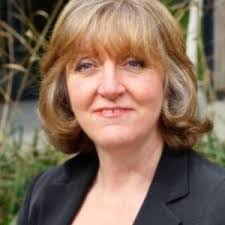 Diane Telfer's Instagram, Twitter & Facebook