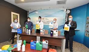 Akta racun makhluk perosak 1974 : Blog Jabatan Pertanian Malaysia Rampasan Racun Perosak Tidak Berdaftar Di Bawah Akta Racun Makhluk Perosak 1974