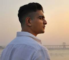 Pratik Mulye's Instagram, Twitter & Facebook