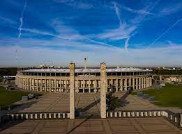 The present facility, and one that is called the deutsches stadion which was built for the aborted 1916 summer olympics.both were designed by members of the same family, the first by otto march and the second by his son werner march.it is the second biggest stadium in germany. Olympiastadion Berlin De